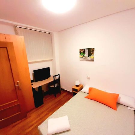 Habitacion Centrica En Pamplona Luaran gambar
